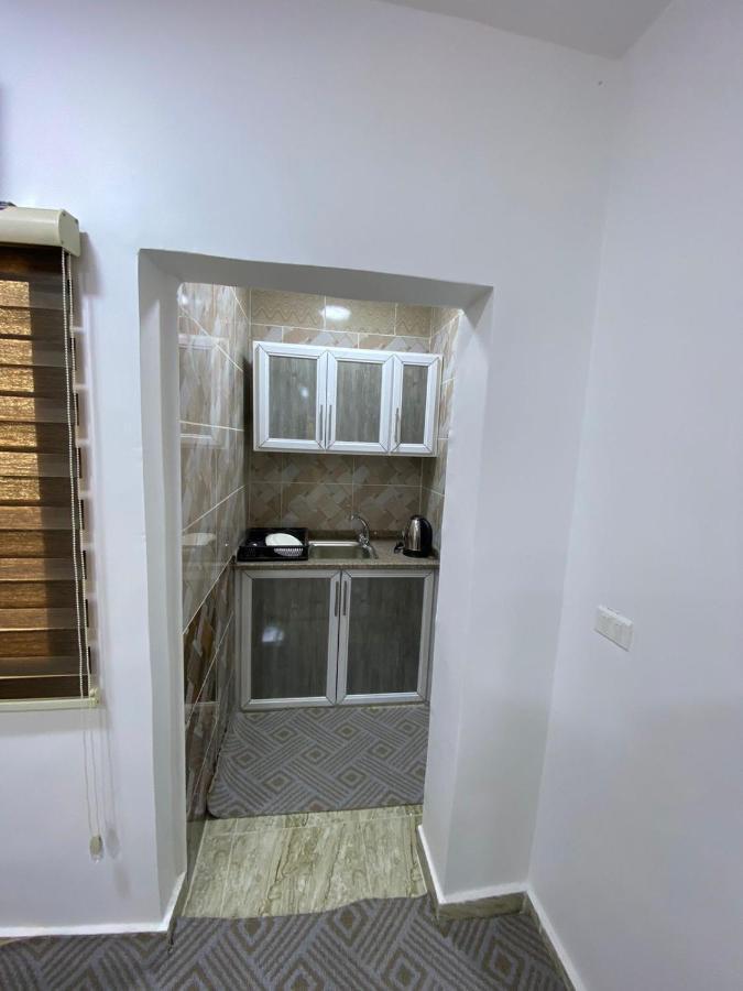 Petra Main Gate Studios Ваді-Муса Номер фото